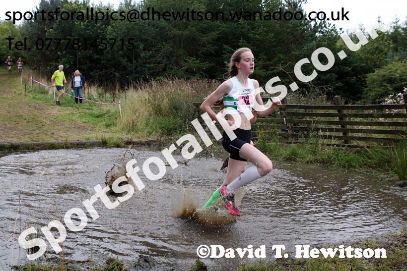 Girls under-15s, Start Fitness North Eastern Harrier League, Tanfield, County Durham. Photo: David T. Hewitson/Sports for All Pics
